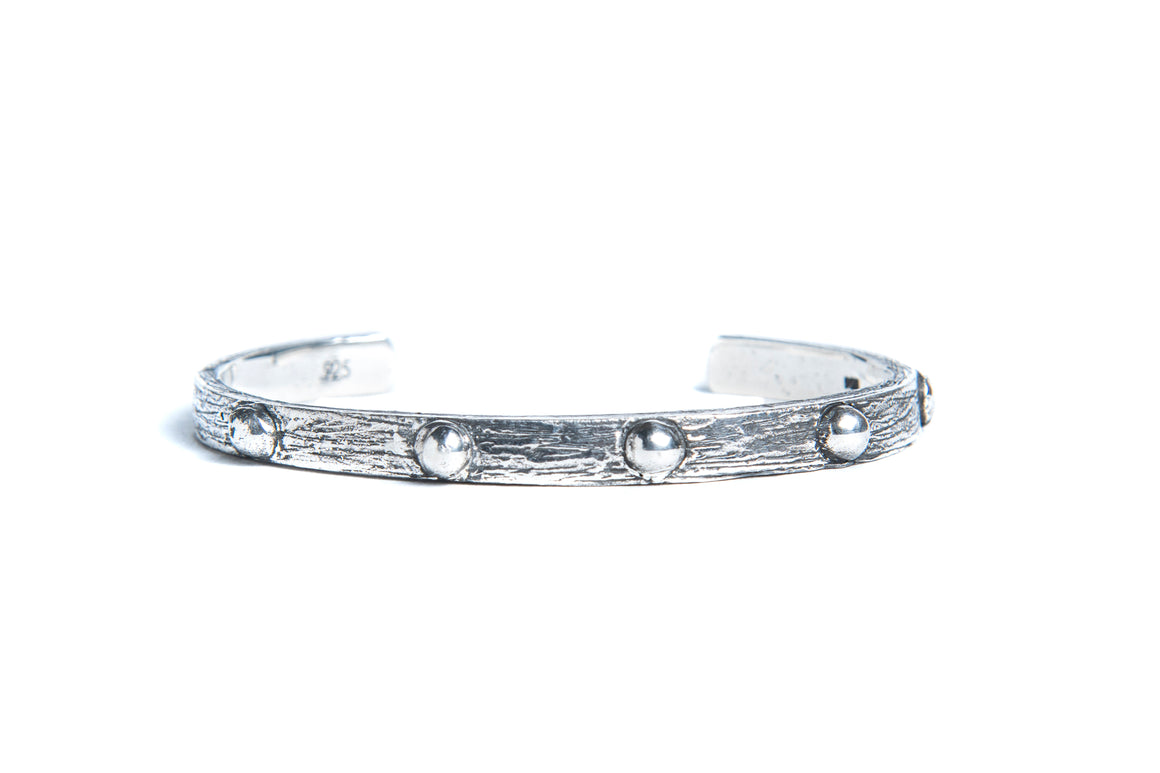 STUDS CUFF