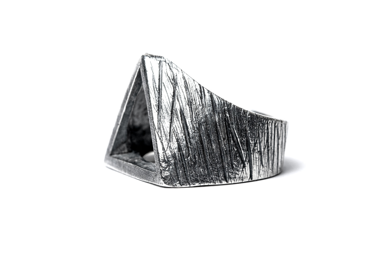 Open Pyramid Ring